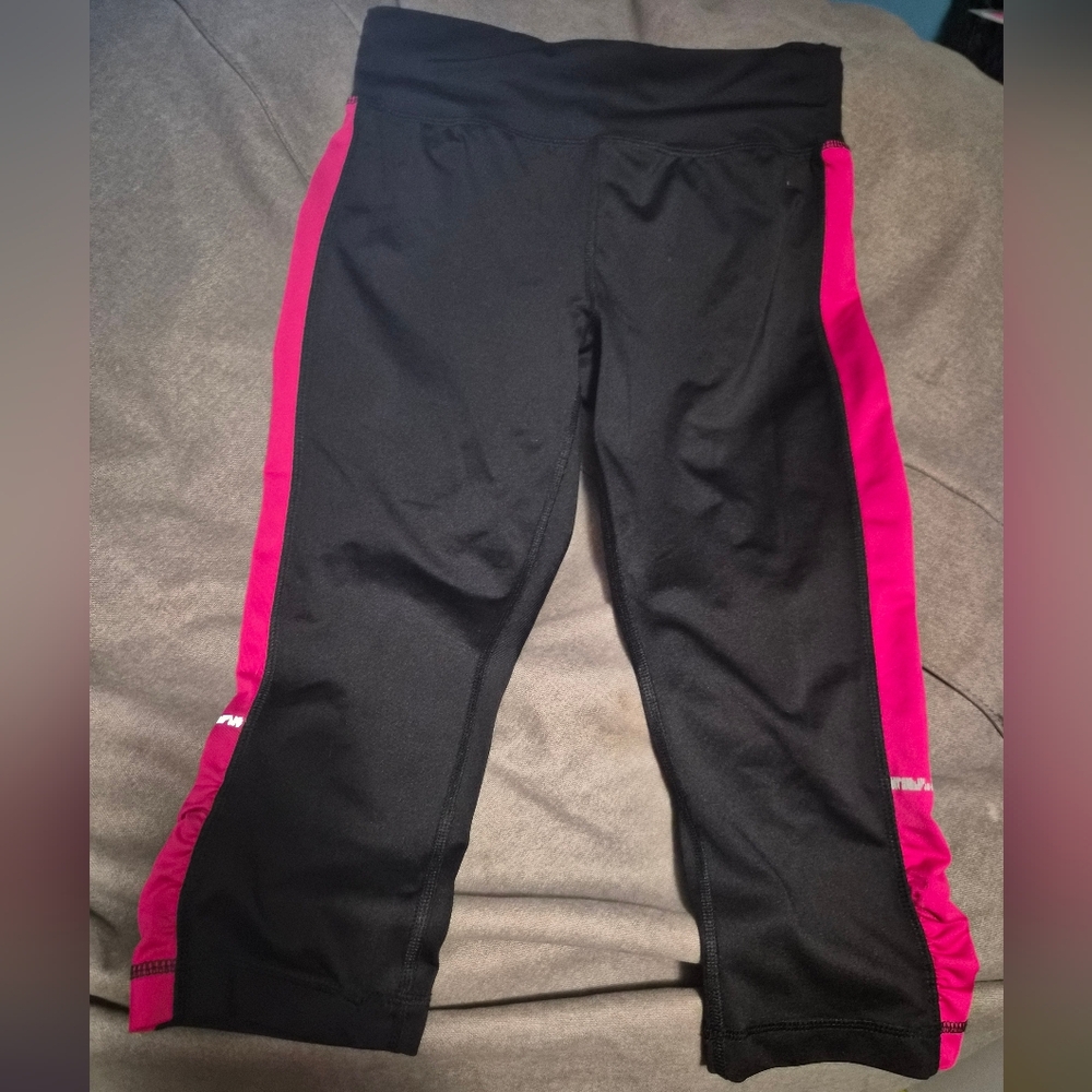 Capri Athletic Pants